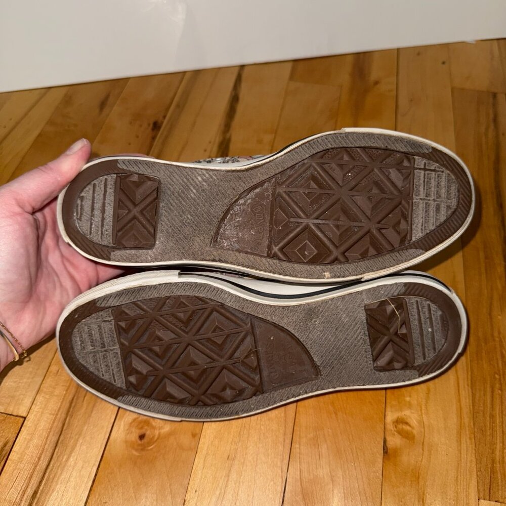 Converse Low Tops Chuck Taylor All Stars Comic Strip Unisex Mens‎ 5, Women's 7 - Picture 8 of 9